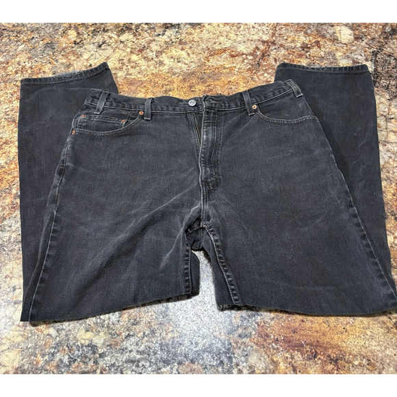 Vintage Levi’s 505 Black Jeans - Picture 1 of 4